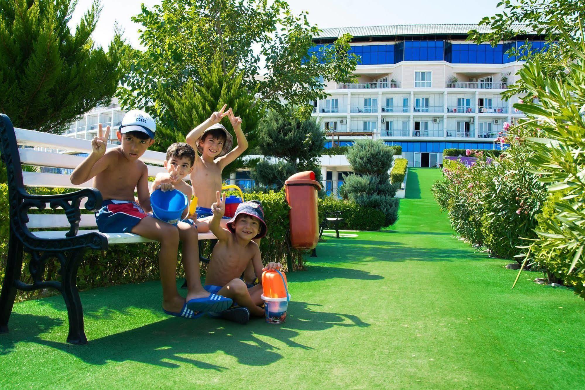 Af Hotel Aqua Park Family Resort Complex Novxani Exteriér fotografie